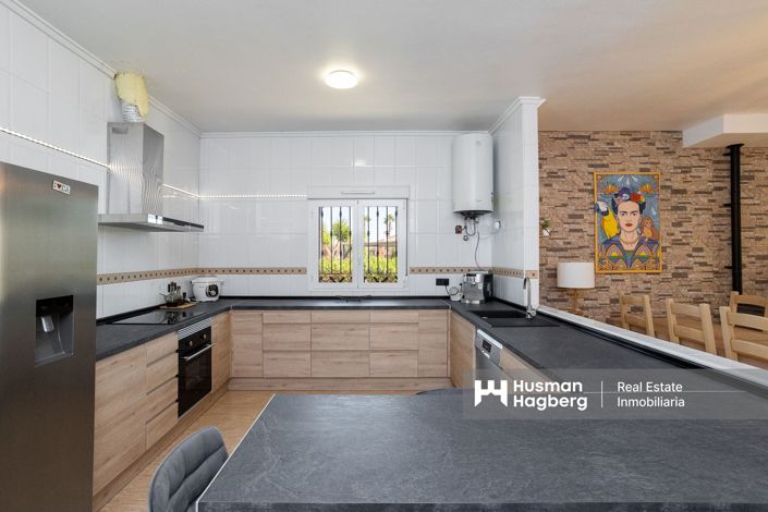 Image No.7-4 Bed Villa for sale