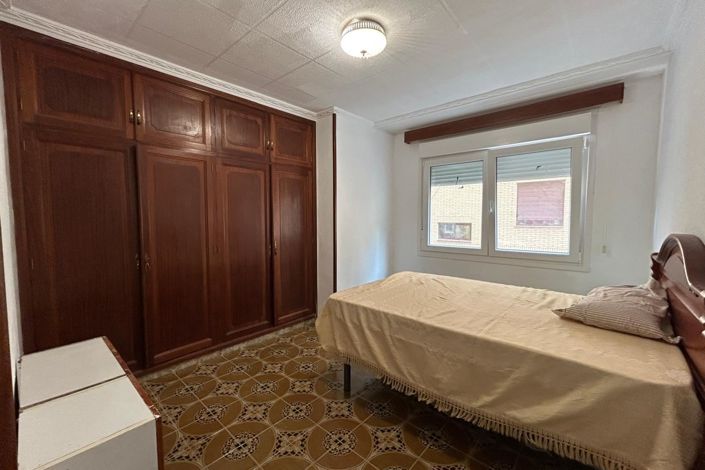 Image No.12-Appartement de 4 chambres à vendre à Alicante City