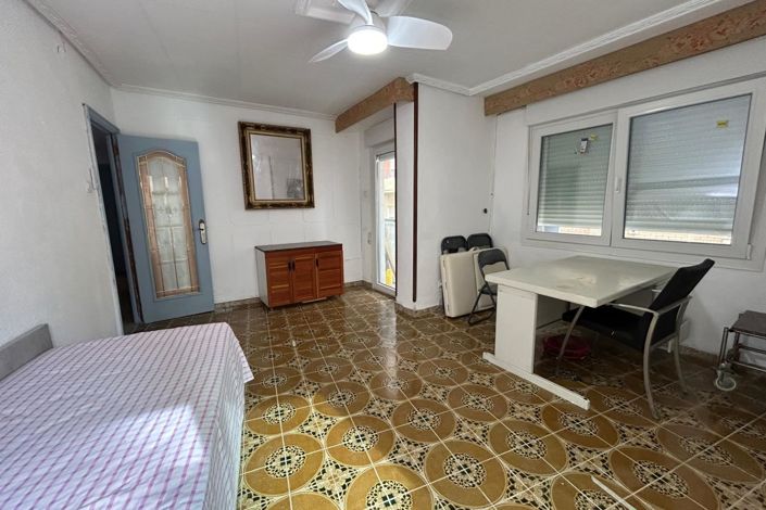 Image No.15-Appartement de 4 chambres à vendre à Alicante City