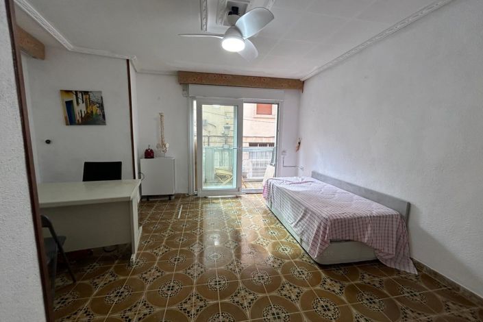 Image No.20-Appartement de 4 chambres à vendre à Alicante City