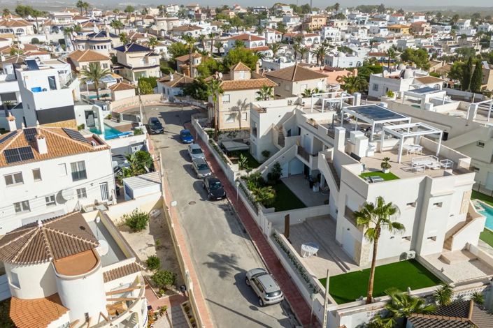 Image No.16-2 Bed Apartment for sale