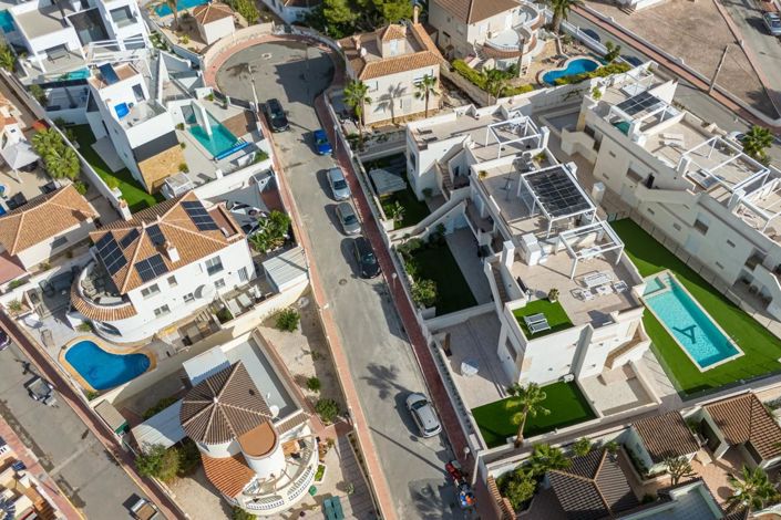 Image No.17-2 Bed Apartment for sale