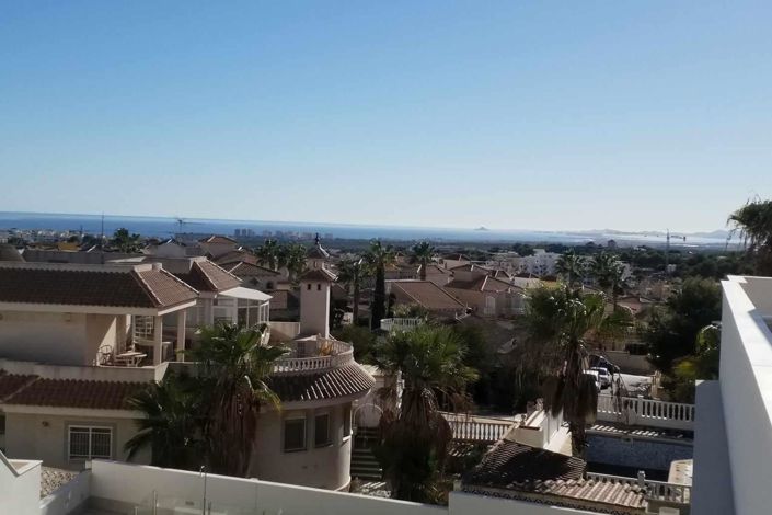 Image No.45-2 Bed Apartment for sale