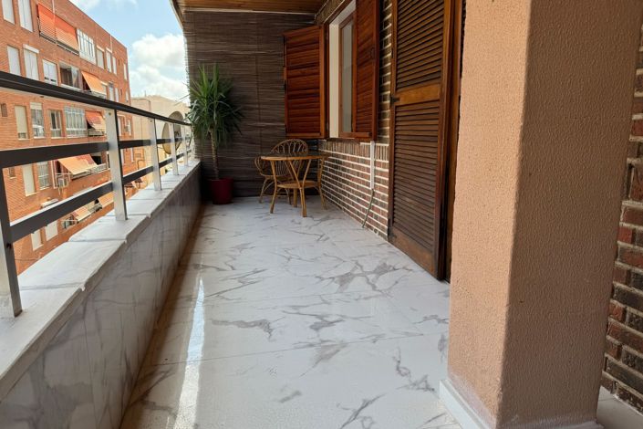 Image No.2-4 Bed Apartment for sale