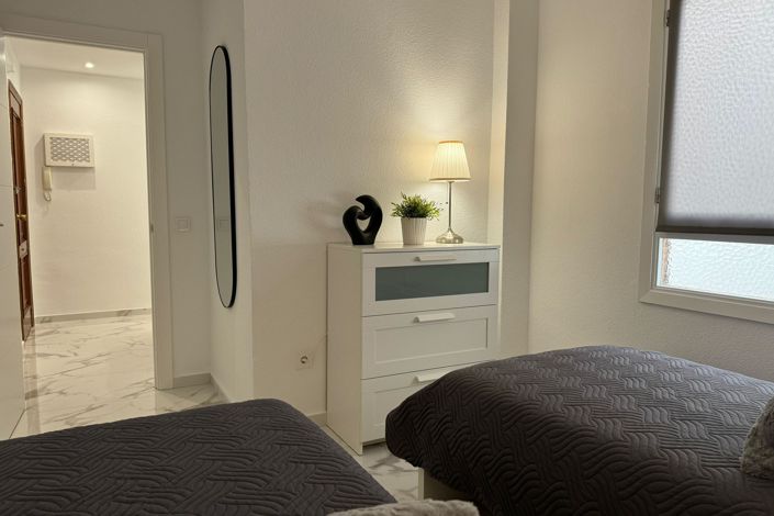 Image No.22-4 Bed Apartment for sale