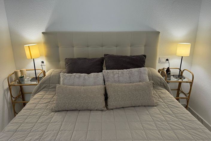 Image No.24-4 Bed Apartment for sale