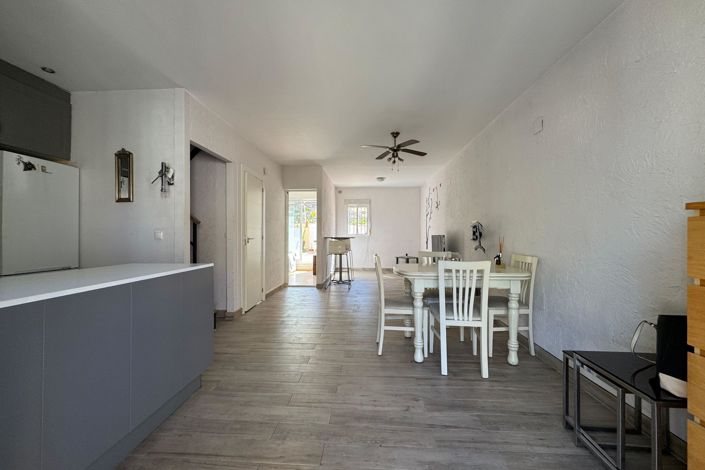 Image No.4-2 Bed Townhouse for sale