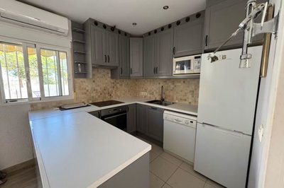 medc0cda3af6f7a4d30830a852d2b1fac3b-2820x1880