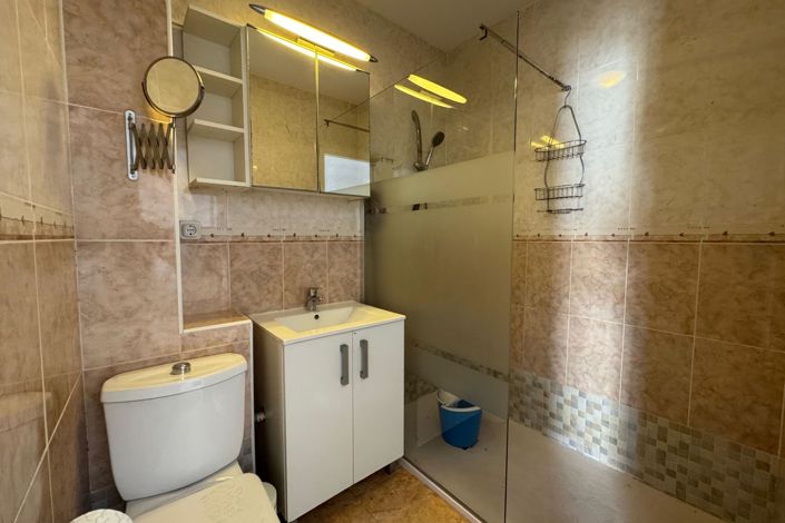 Image No.7-2 Bed Townhouse for sale