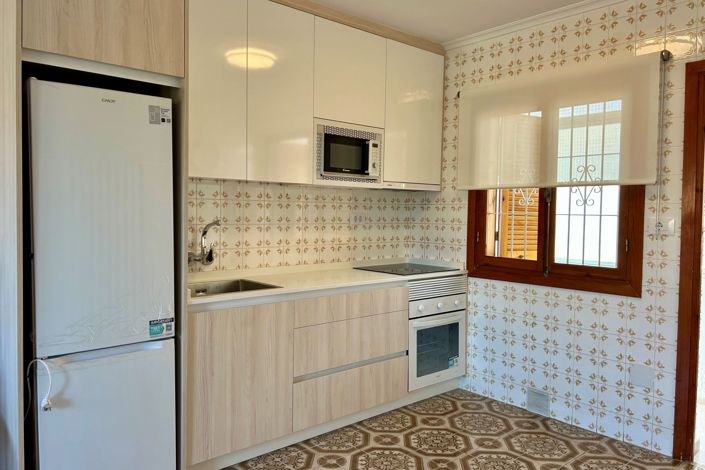 Image No.9-2 Bed Apartment for sale