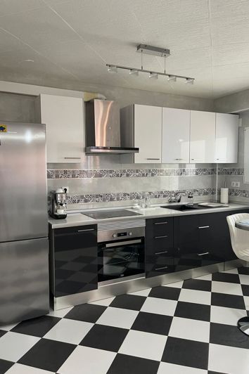 Image No.3-3 Bed Apartment for sale