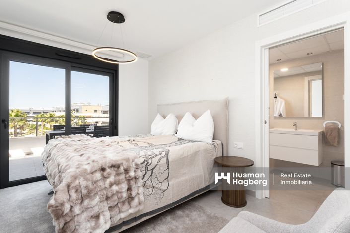 Image No.13-3 Bed Apartment for sale