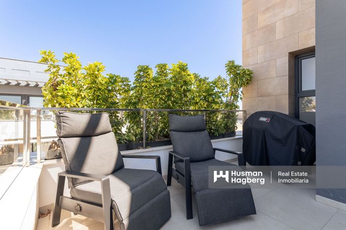 Image No.20-3 Bed Apartment for sale