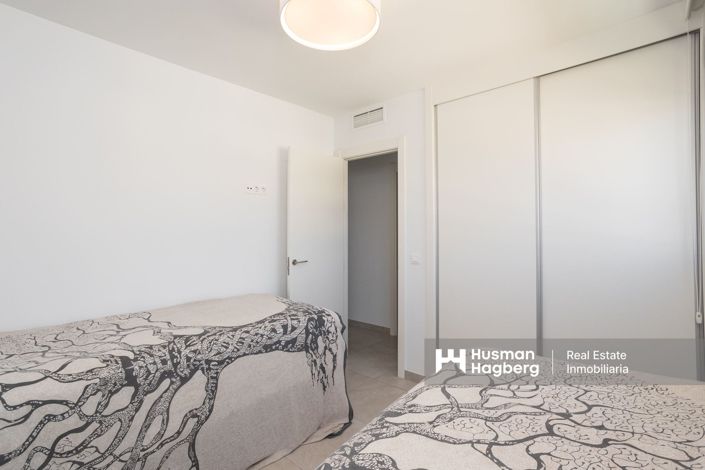 Image No.27-3 Bed Apartment for sale