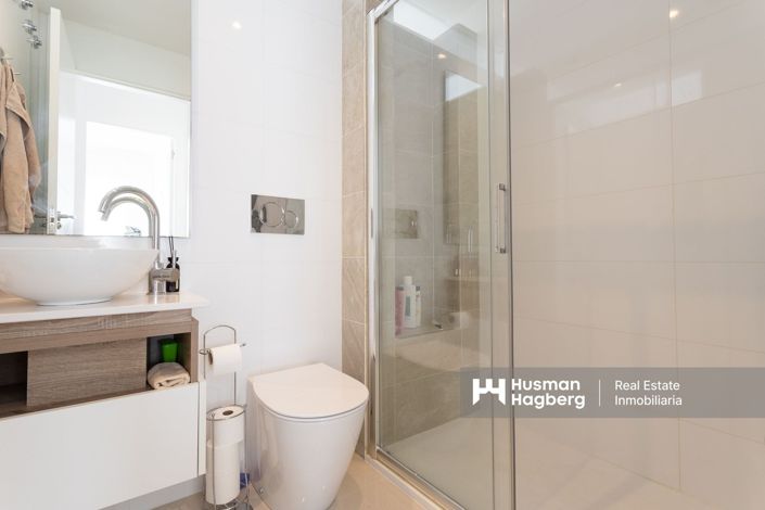 Image No.18-2 Bed Apartment for sale