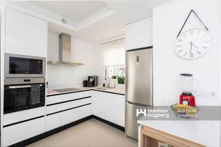 Image No.26-2 Bed Apartment for sale