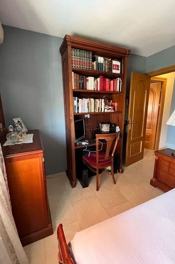 Image No.14-3 Bed Apartment for sale