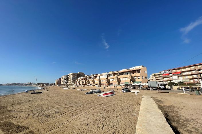 Image No.23-Appartement de 1 chambre à vendre à La Mata