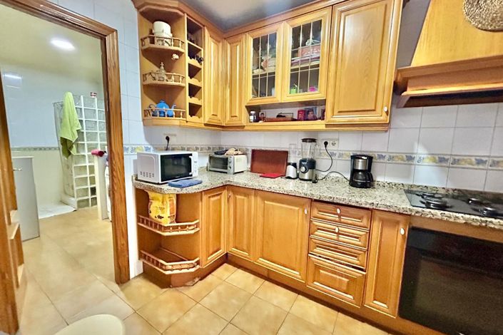 Image No.12-2 Bed Apartment for sale