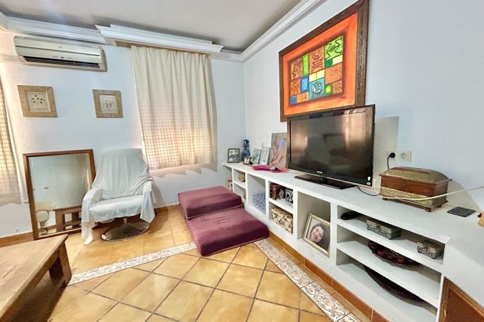 Image No.24-2 Bed Apartment for sale