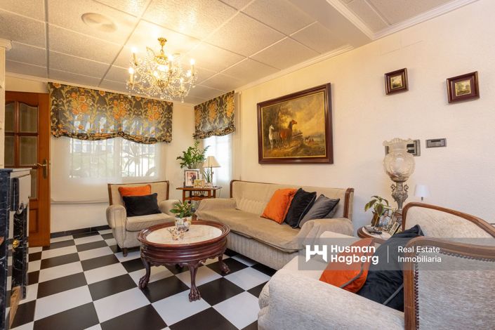 Image No.16-5 Bed Villa for sale