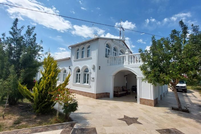 Image No.1-5 Bed Villa for sale