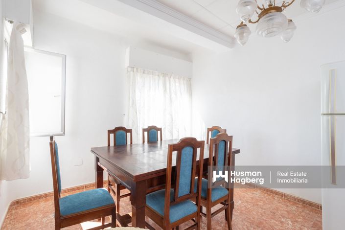 Image No.10-3 Bed Apartment for sale