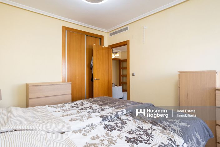 Image No.20-2 Bed Apartment for sale