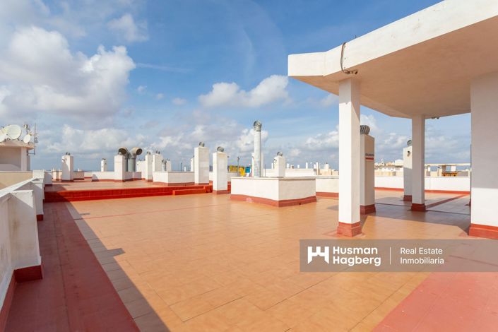 Image No.20-2 Bed Apartment for sale