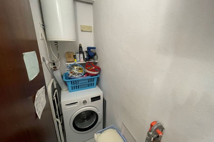 Image No.14-2 Bed Townhouse for sale