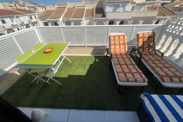 Image No.3-2 Bed Townhouse for sale