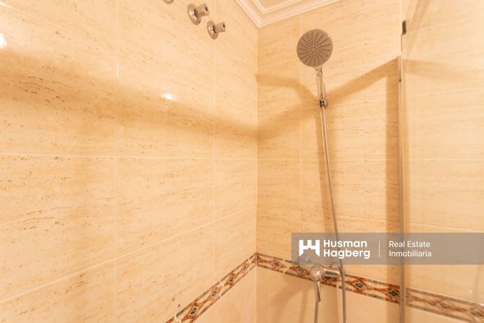 Image No.20-2 Bed Apartment for sale