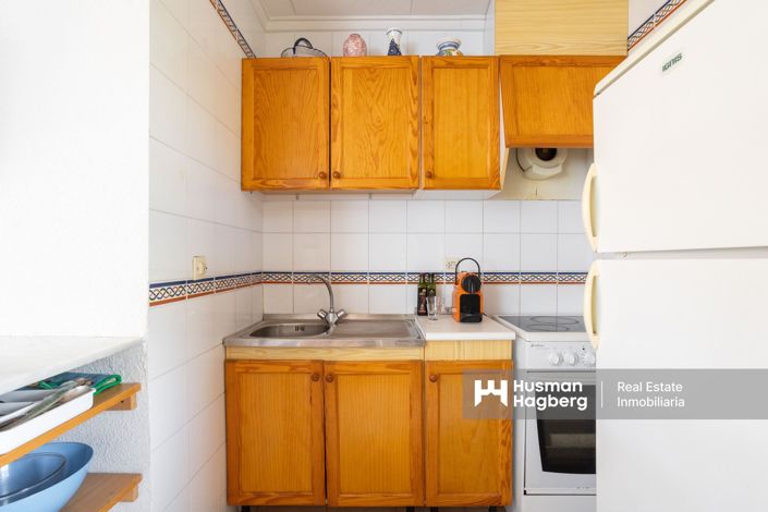 Image No.13-2 Bed Townhouse for sale