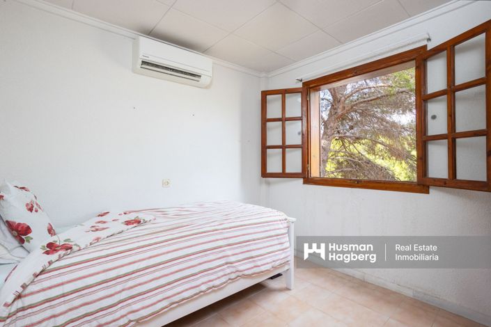 Image No.15-2 Bed Townhouse for sale