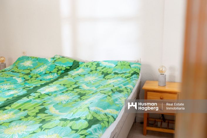 Image No.20-2 Bed Townhouse for sale