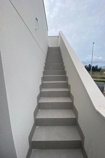 Image No.5-3 Bed Villa for sale