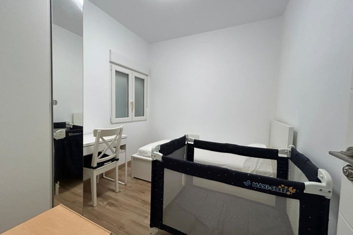 Image No.13-5 Bed Apartment for sale