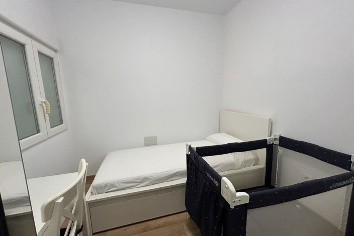 Image No.14-5 Bed Apartment for sale