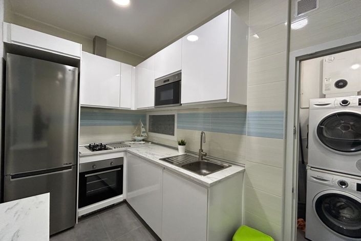 Image No.15-5 Bed Apartment for sale