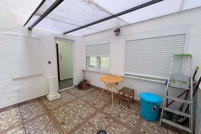 Image No.4-5 Bed Apartment for sale