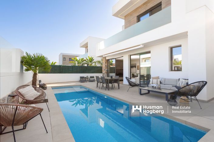 Image No.3-Villa de 3 chambres à vendre à Santiago de la Ribera