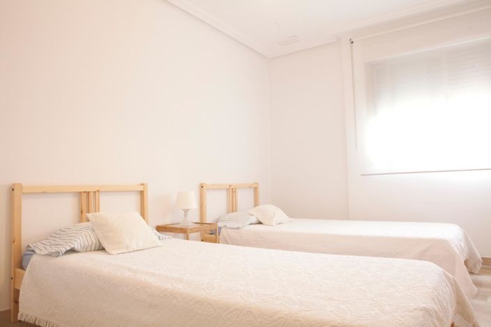 Image No.12-4 Bed Apartment for sale