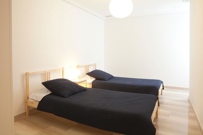 Image No.15-4 Bed Apartment for sale