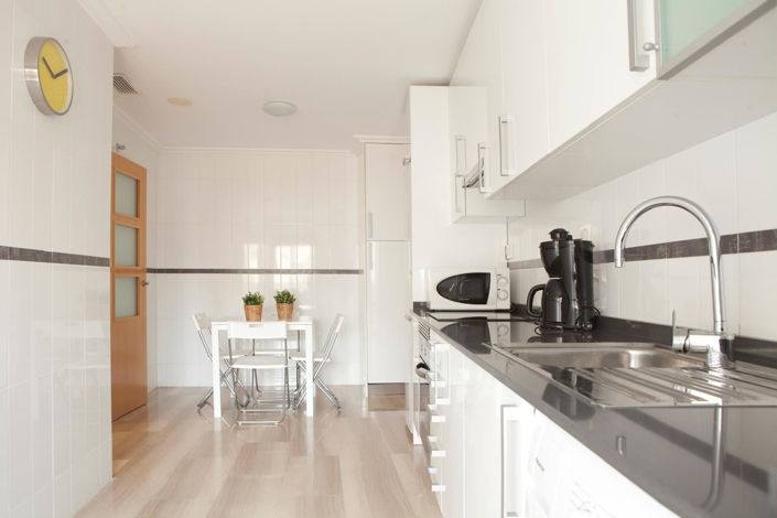 Image No.20-4 Bed Apartment for sale