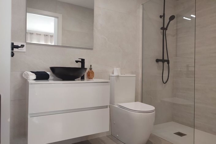 Image No.17-3 Bed Villa for sale