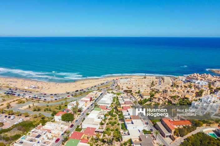 Image No.31-2 Bed Townhouse for sale