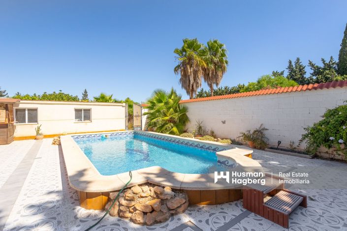 Image No.2-Villa de 4 chambres à vendre à Los Alcázares