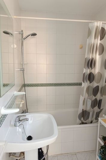 Image No.12-2 Bed Apartment for sale