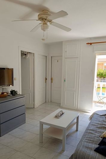 Image No.7-Appartement de 2 chambres à vendre à Torrevieja