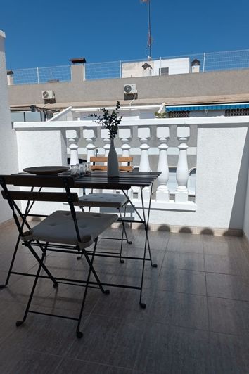 Image No.4-Appartement de 2 chambres à vendre à Alicante